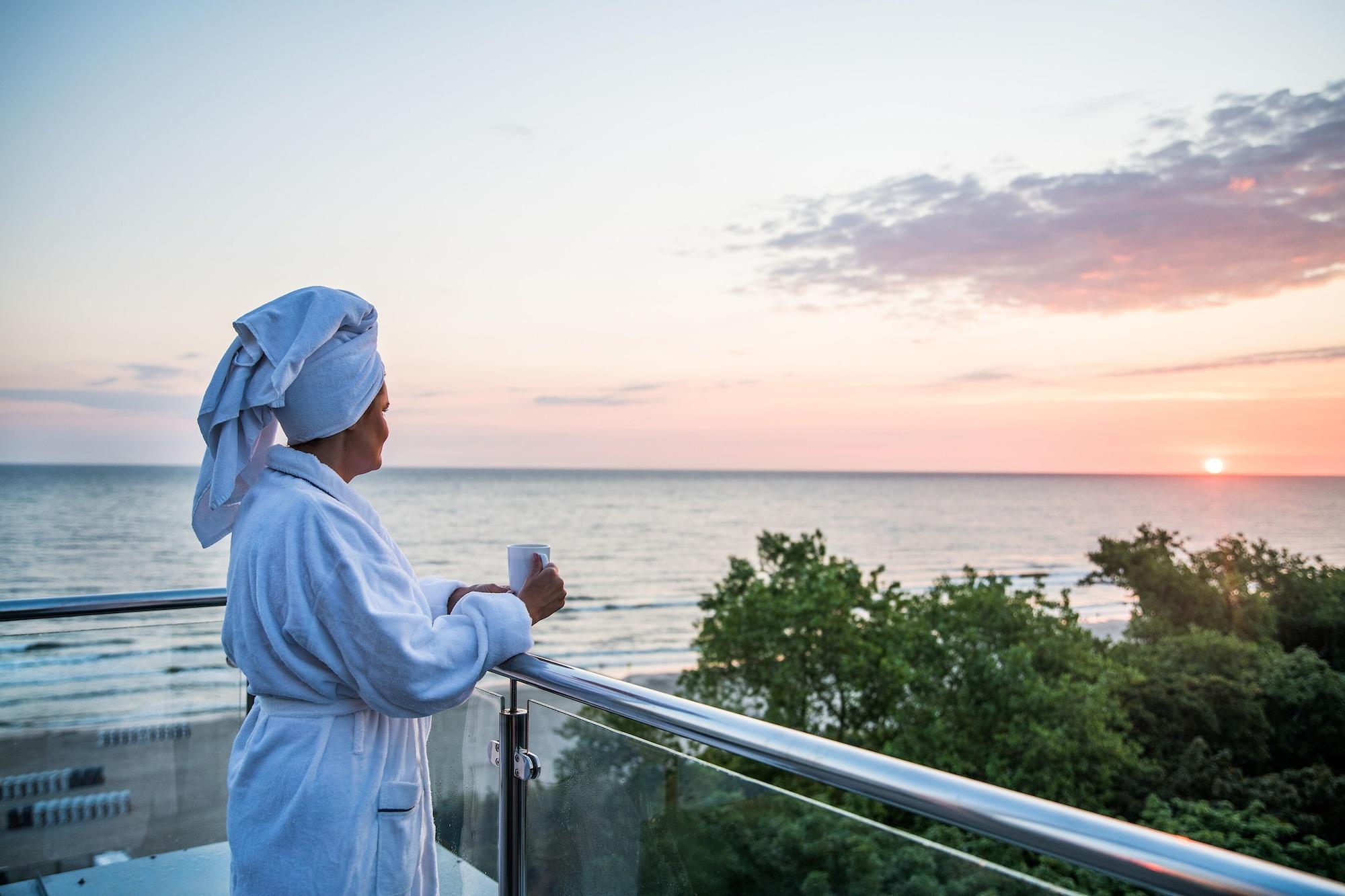 Sanatorium Uzdrowiskowe Baltyk Hotel Kolobrzeg Ngoại thất bức ảnh